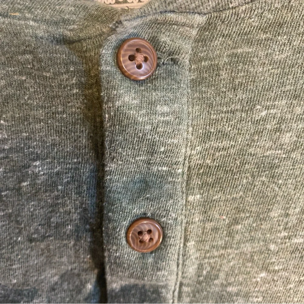 Children’s Place Boys Sz M (7/8)‎ Long Sleeve Green Tee